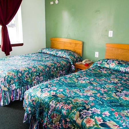 Bay Drive Motel West Atlantic City เพสเซนท์วิลล์ ภายนอก รูปภาพ